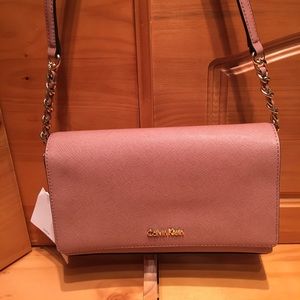 ⭐️⭐️2X HP⭐️⭐️ NWT 💯% Authentic Calvin Klein Leather Shoulder Bag/Clutch